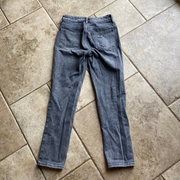 PacSun Black Ripped Mom Jean - Picture 2 of 3